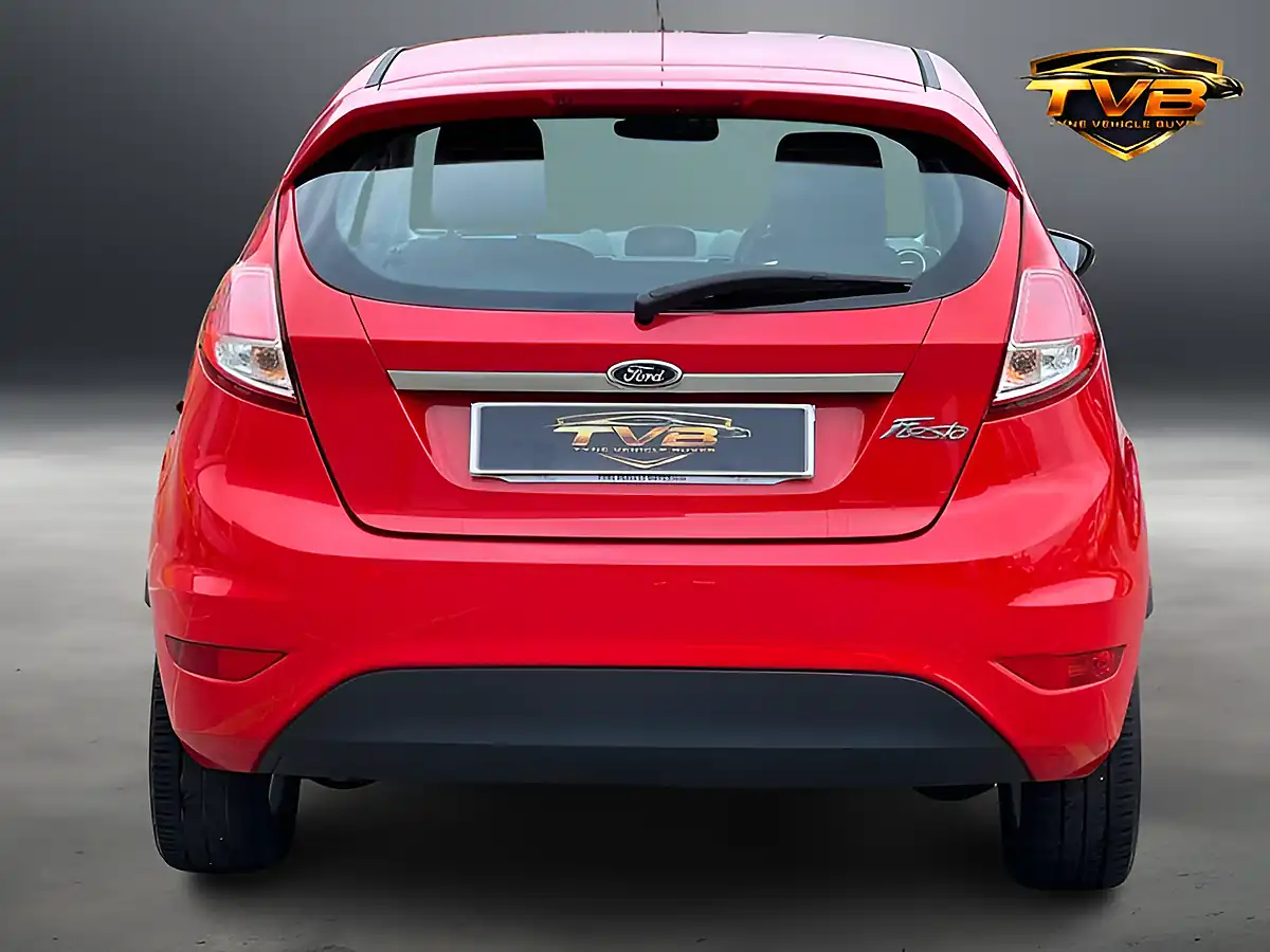 Used 2013 Ford Fiesta Zetec Race Red - Interior and Exterior details 11