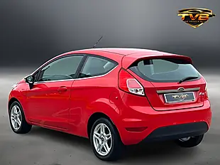 Used 2013 Ford Fiesta Zetec Race Red - Interior and Exterior details 4