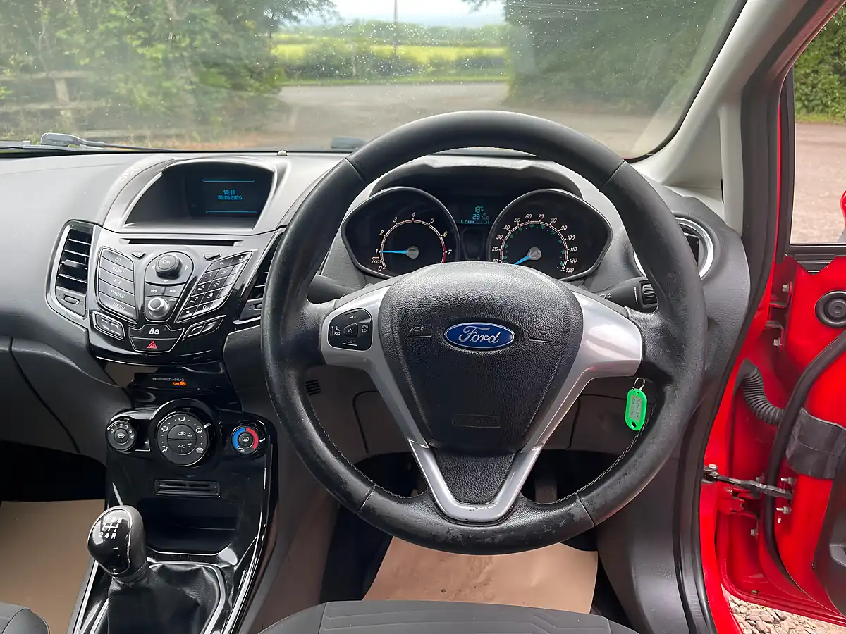 Used 2013 Ford Fiesta Zetec Red - Interior and Exterior details 11