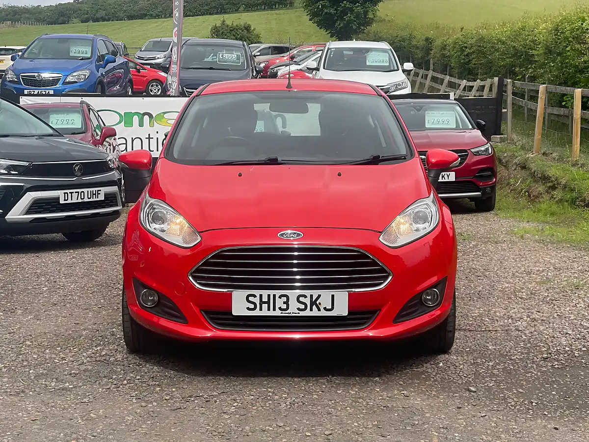 Used 2013 Ford Fiesta Zetec Red - Interior and Exterior details 2