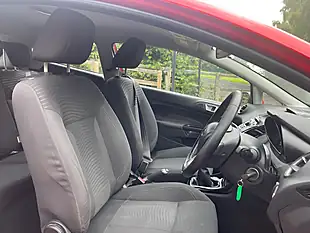 Used 2013 Ford Fiesta Zetec Red - Interior and Exterior details 7