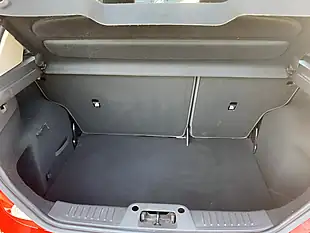 Used 2013 Ford Fiesta Zetec Red - Interior and Exterior details 20