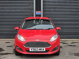 Used 2013 Ford Fiesta Zetec Red - Interior and Exterior details 6
