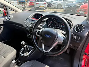 Used 2013 Ford Fiesta Zetec Red - Interior and Exterior details 10