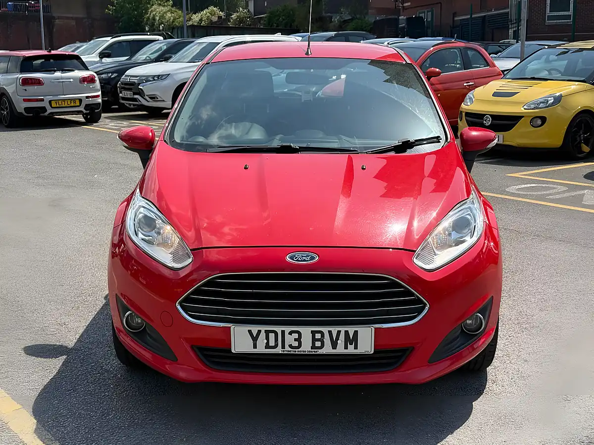 Used 2013 Ford Fiesta Zetec Red - Interior and Exterior details 2