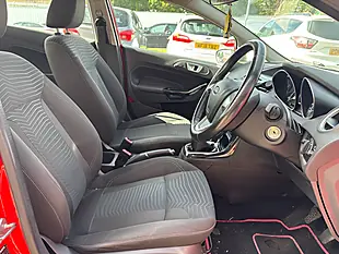 Used 2013 Ford Fiesta Zetec Red - Interior and Exterior details 10