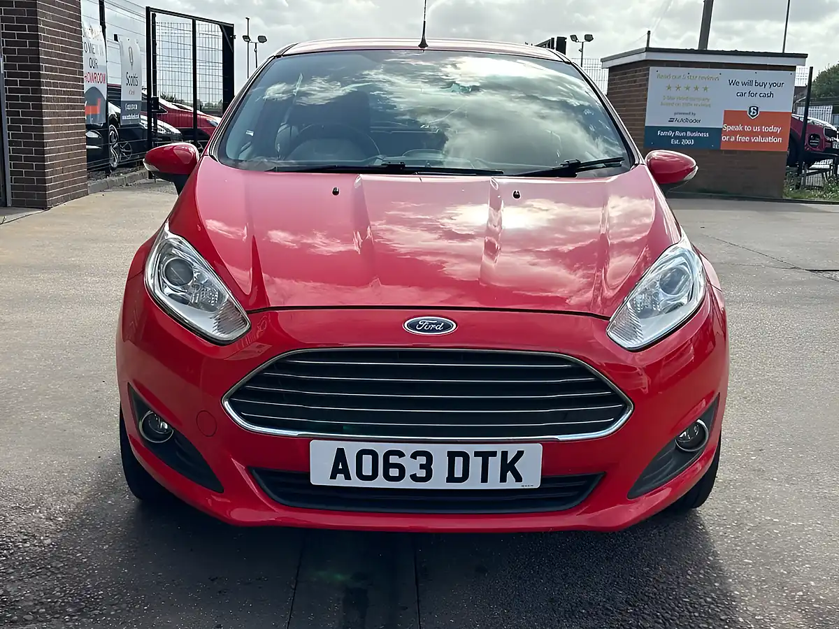 Used 2013 Ford Fiesta Zetec Red - Interior and Exterior details 2