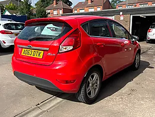 Used 2013 Ford Fiesta Zetec Red - Interior and Exterior details 7