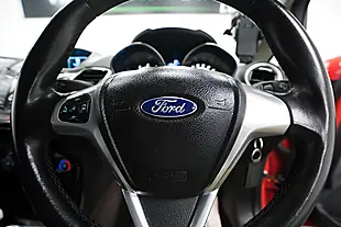 Used 2013 Ford Fiesta Zetec Red - Interior and Exterior details 15