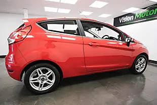 Used 2013 Ford Fiesta Zetec Red - Interior and Exterior details 2