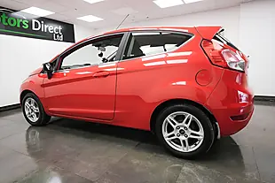 Used 2013 Ford Fiesta Zetec Red - Interior and Exterior details 5