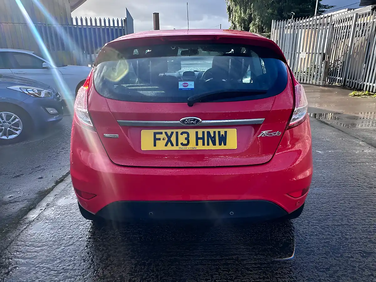 Used 2013 Ford Fiesta Zetec Red - Interior and Exterior details 12