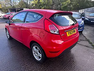 Used 2013 Ford Fiesta Zetec Red - Interior and Exterior details 15