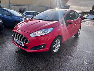 Used 2013 Ford Fiesta Zetec Red - Interior and Exterior details 17