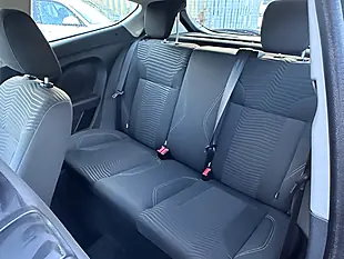 Used 2013 Ford Fiesta Zetec Red - Interior and Exterior details 18