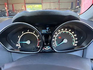 Used 2013 Ford Fiesta Zetec Red - Interior and Exterior details 11