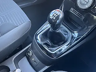 Used 2013 Ford Fiesta Zetec Red - Interior and Exterior details 14