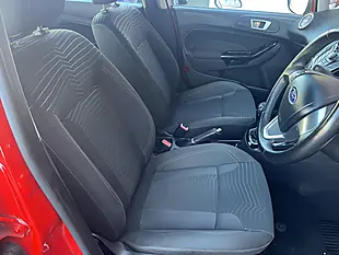 Used 2013 Ford Fiesta Zetec Red - Interior and Exterior details 3