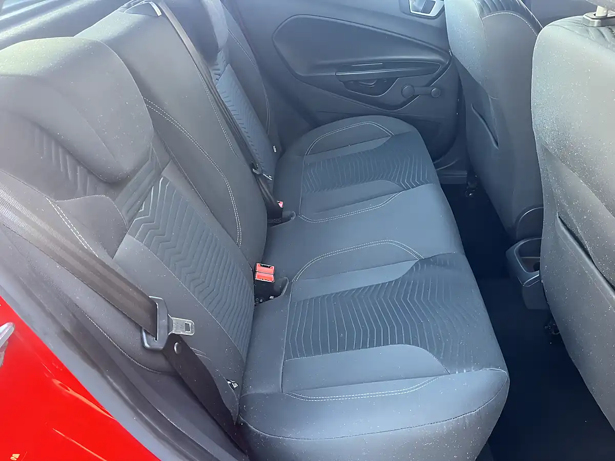 Used 2013 Ford Fiesta Zetec Red - Interior and Exterior details 6