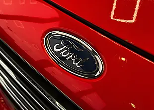 Used 2013 Ford Fiesta Zetec Red - Interior and Exterior details 11