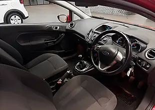 Used 2013 Ford Fiesta Zetec Red - Interior and Exterior details 12