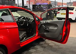 Used 2013 Ford Fiesta Zetec Red - Interior and Exterior details 19