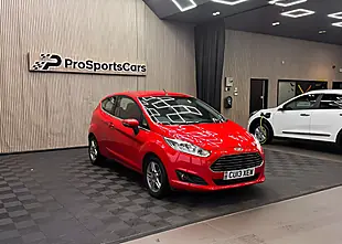 Used 2013 Ford Fiesta Zetec Red - Interior and Exterior details 9