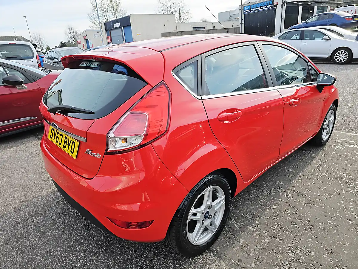 Used 2013 Ford Fiesta Zetec Red - Interior and Exterior details 2