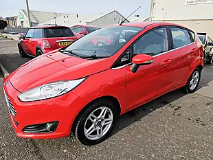 Used 2013 Ford Fiesta Zetec Red - Interior and Exterior details 5