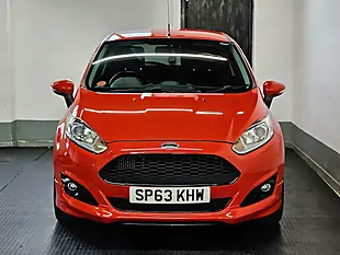 Used 2013 Ford Fiesta Zetec S Race Red - Interior and Exterior details 4