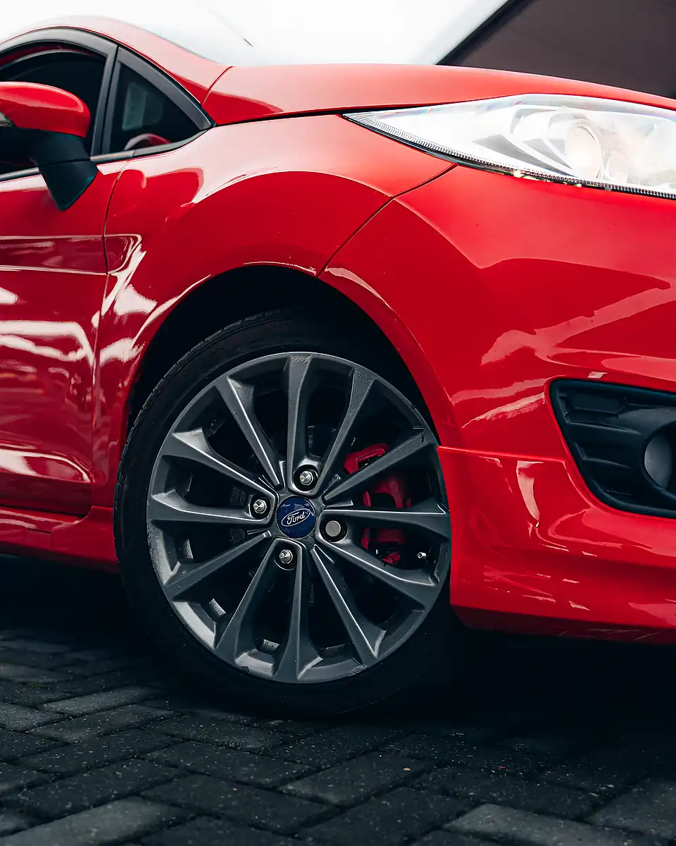 Used 2013 Ford Fiesta Zetec S Red - Interior and Exterior details 12