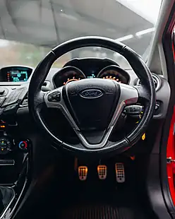 Used 2013 Ford Fiesta Zetec S Red - Interior and Exterior details 18