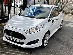 Used 2013 Ford Fiesta Zetec S White - Interior and Exterior details 18