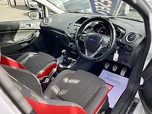 Used 2013 Ford Fiesta Zetec S White - Interior and Exterior details 2