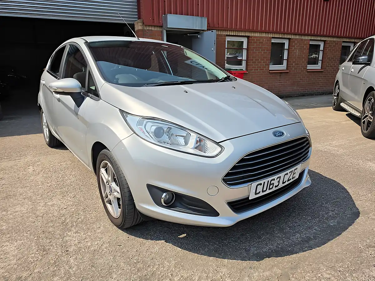 Used 2013 Ford Fiesta Zetec Silver - Interior and Exterior details 2