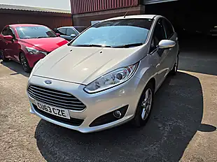 Used 2013 Ford Fiesta Zetec Silver - Interior and Exterior details 4