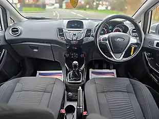Used 2013 Ford Fiesta Zetec Silver - Interior and Exterior details 11