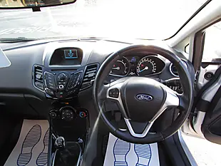 Used 2013 Ford Fiesta Zetec Silver - Interior and Exterior details 12