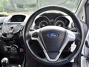 Used 2013 Ford Fiesta Zetec White - Interior and Exterior details 12