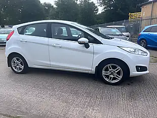 Used 2013 Ford Fiesta Zetec White - Interior and Exterior details 2