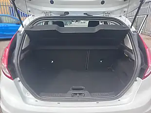 Used 2013 Ford Fiesta Zetec White - Interior and Exterior details 7