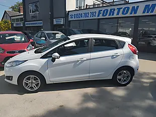 Used 2013 Ford Fiesta Zetec White - Interior and Exterior details 9