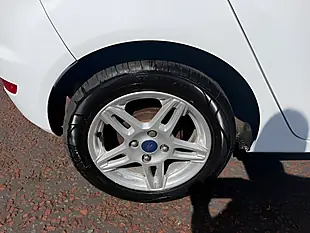 Used 2013 Ford Fiesta Zetec White - Interior and Exterior details 15