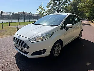 Used 2013 Ford Fiesta Zetec White - Interior and Exterior details 7