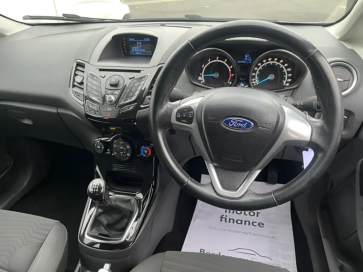 Used 2013 Ford Fiesta Zetec White - Interior and Exterior details 11