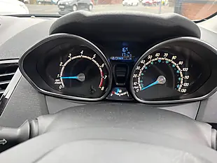 Used 2013 Ford Fiesta Zetec White - Interior and Exterior details 13