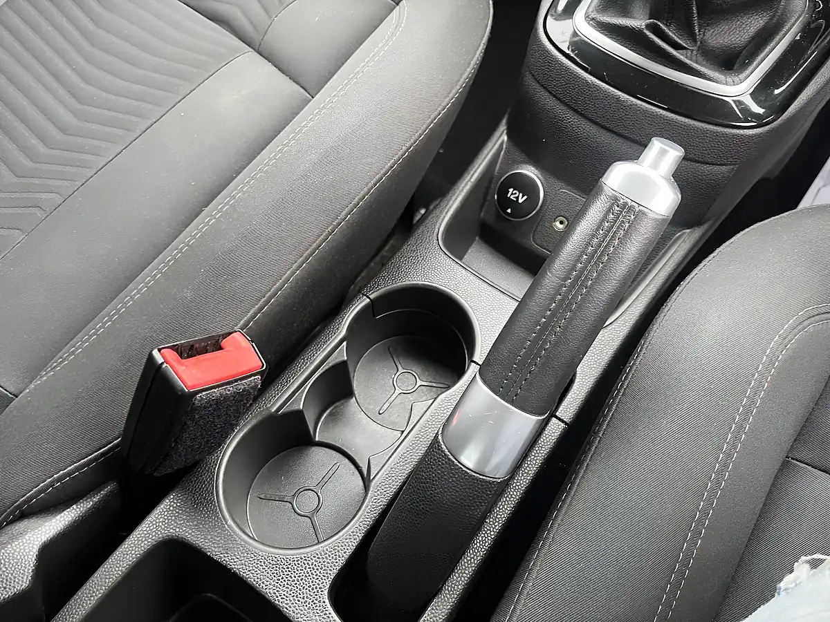 Used 2013 Ford Fiesta Zetec White - Interior and Exterior details 16