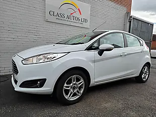 Used 2013 Ford Fiesta Zetec White - Interior and Exterior details 14