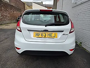 Used 2013 Ford Fiesta Zetec White - Interior and Exterior details 7