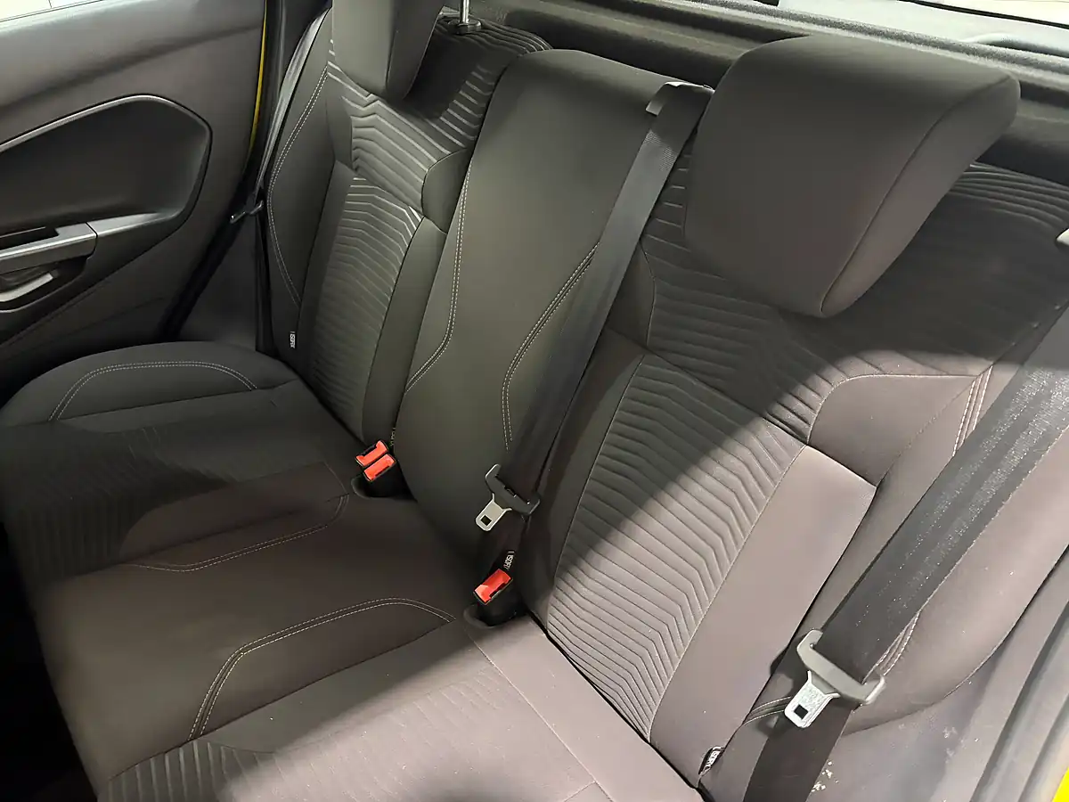 Used 2013 Ford Fiesta Zetec Yellow - Interior and Exterior details 10